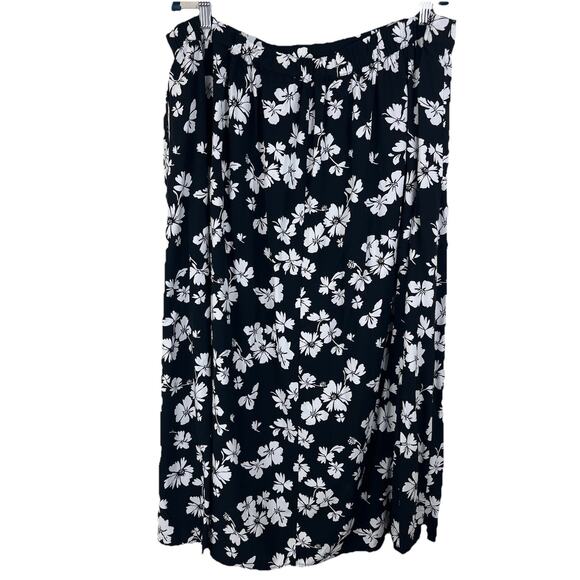 J. Crew Printed Faux Wrap Midi Skirt Womens Plus Size 2X Black White Floral - Picture 6 of 8